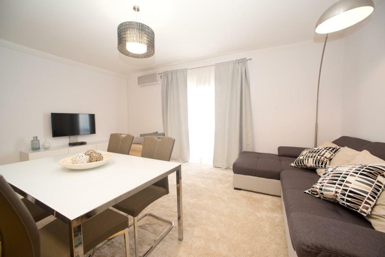 Apartamento Beach 2Min Walk Portimão Exterior foto